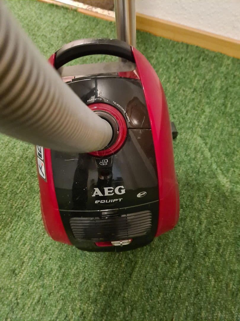 Prenájom bytu 1-izbový 49 m², Heusenstamm, Hesensko Prenájom bytu 1-izbový 49 m², Heusenstamm, Hesensko