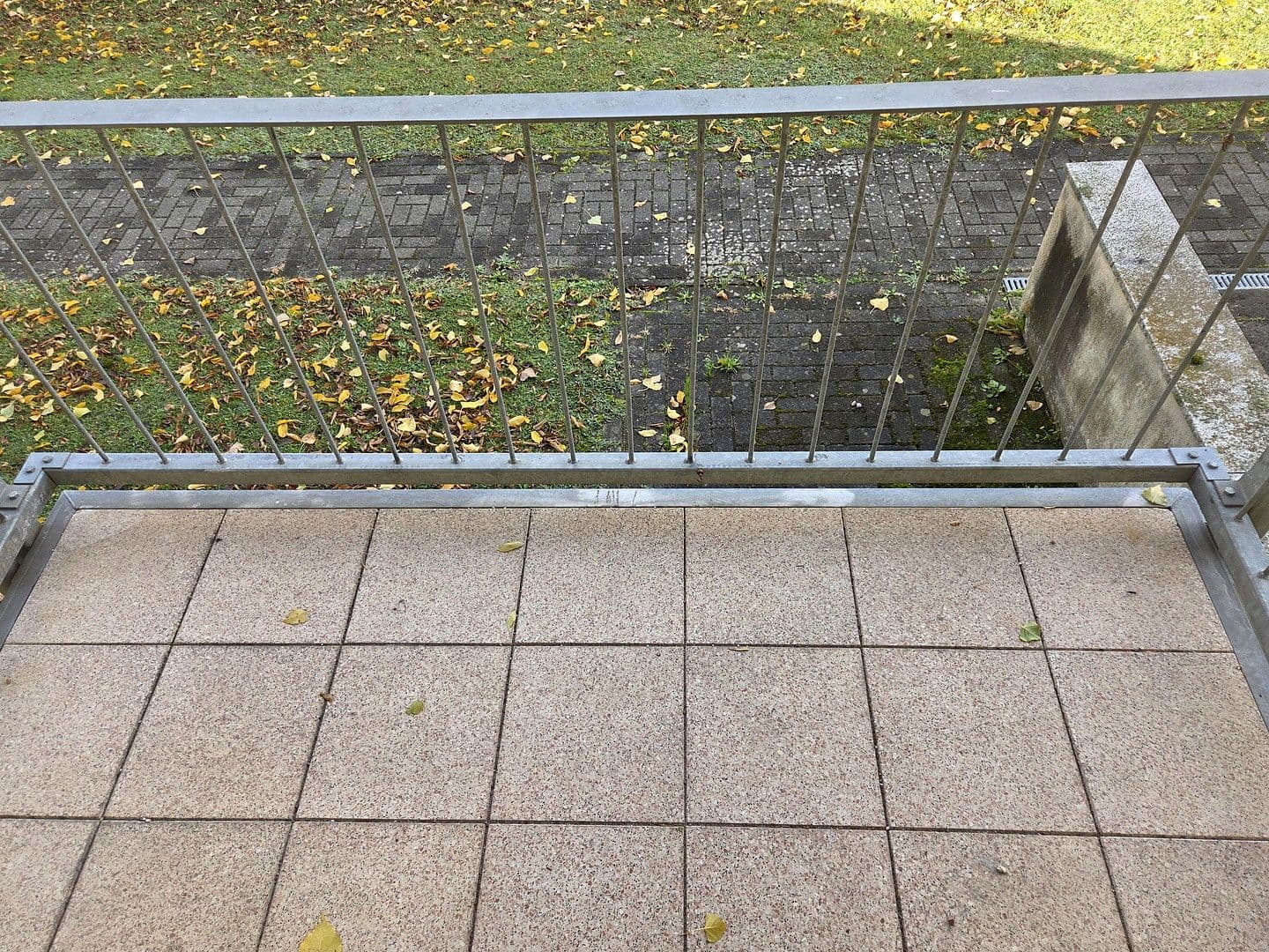 Predaj domu 3.097 m², pozemek 6.717 m², Haidelausigker Weg 2-6, Dessau-Roßlau OT Kochstedt, Sasko-Anhaltsko Predaj domu 3.097 m², pozemek 6.717 m², Haidelausigker Weg 2-6, Dessau-Roßlau OT Kochstedt, Sasko-Anhaltsko