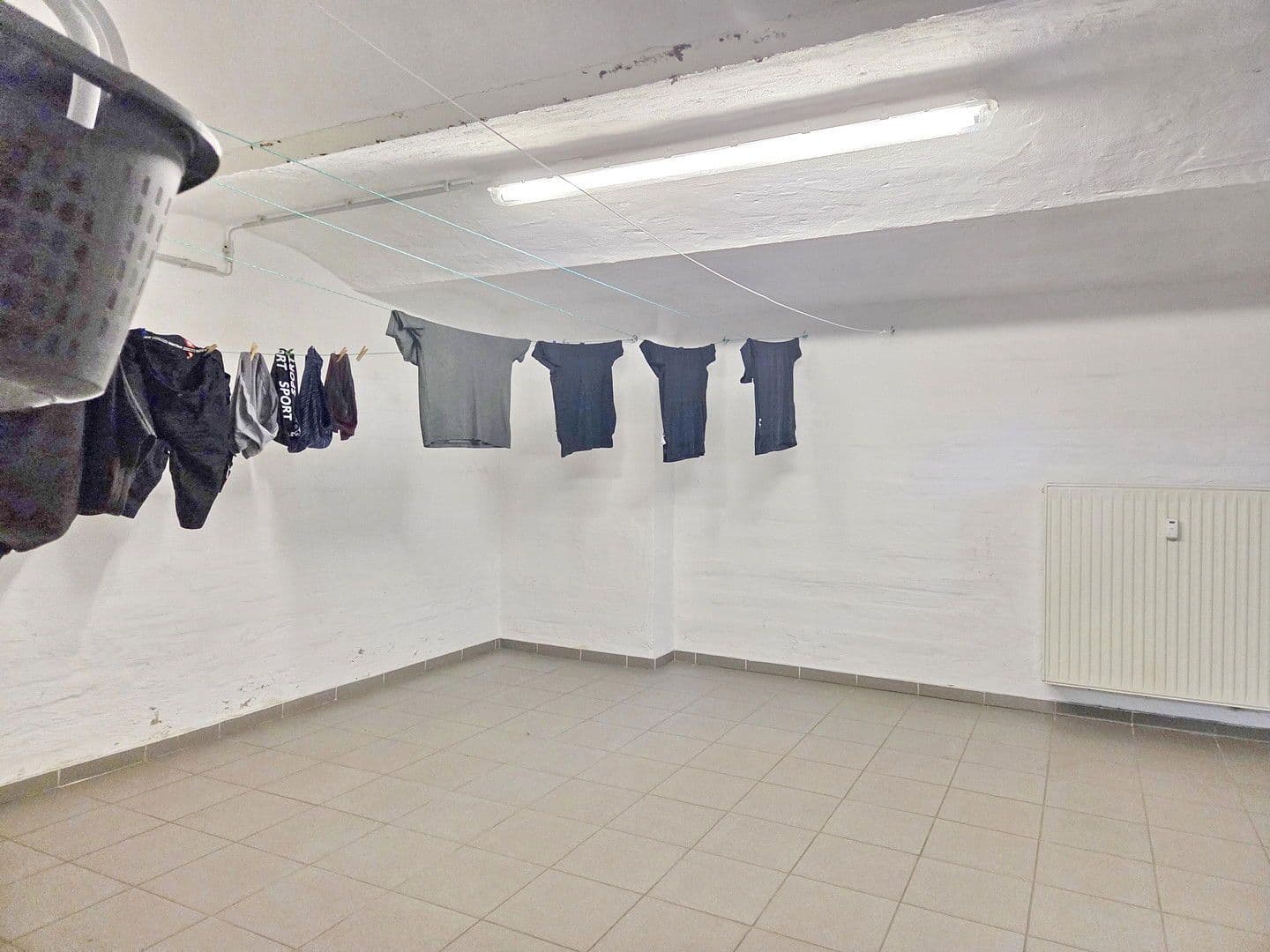 Predaj domu 3.097 m², pozemek 6.717 m², Haidelausigker Weg 2-6, Dessau-Roßlau OT Kochstedt, Sasko-Anhaltsko Predaj domu 3.097 m², pozemek 6.717 m², Haidelausigker Weg 2-6, Dessau-Roßlau OT Kochstedt, Sasko-Anhaltsko