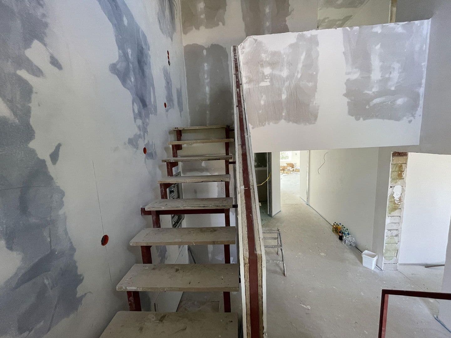 Prenájom bytu 4-izbový 190 m², Mettmann, Severné Porýnie - Westfálsko Prenájom bytu 4-izbový 190 m², Mettmann, Severné Porýnie - Westfálsko