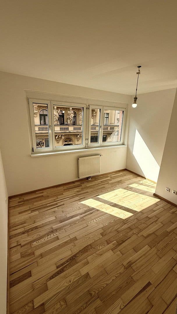 Prenájom bytu 2-izbový 40 m², Hernalser Hauptstraße 22, Wien, Viedeň Prenájom bytu 2-izbový 40 m², Hernalser Hauptstraße 22, Wien, Viedeň