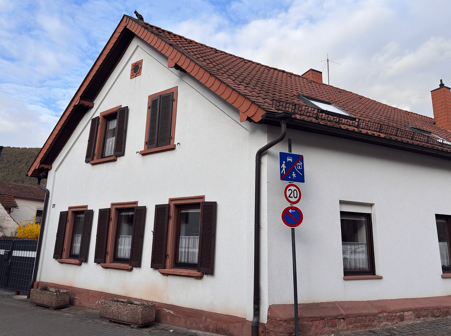 Prenájom domu 170 m², pozemek 190 m², Bad Dürkheim, Porýnie-Falcko Prenájom domu 170 m², pozemek 190 m², Bad Dürkheim, Porýnie-Falcko