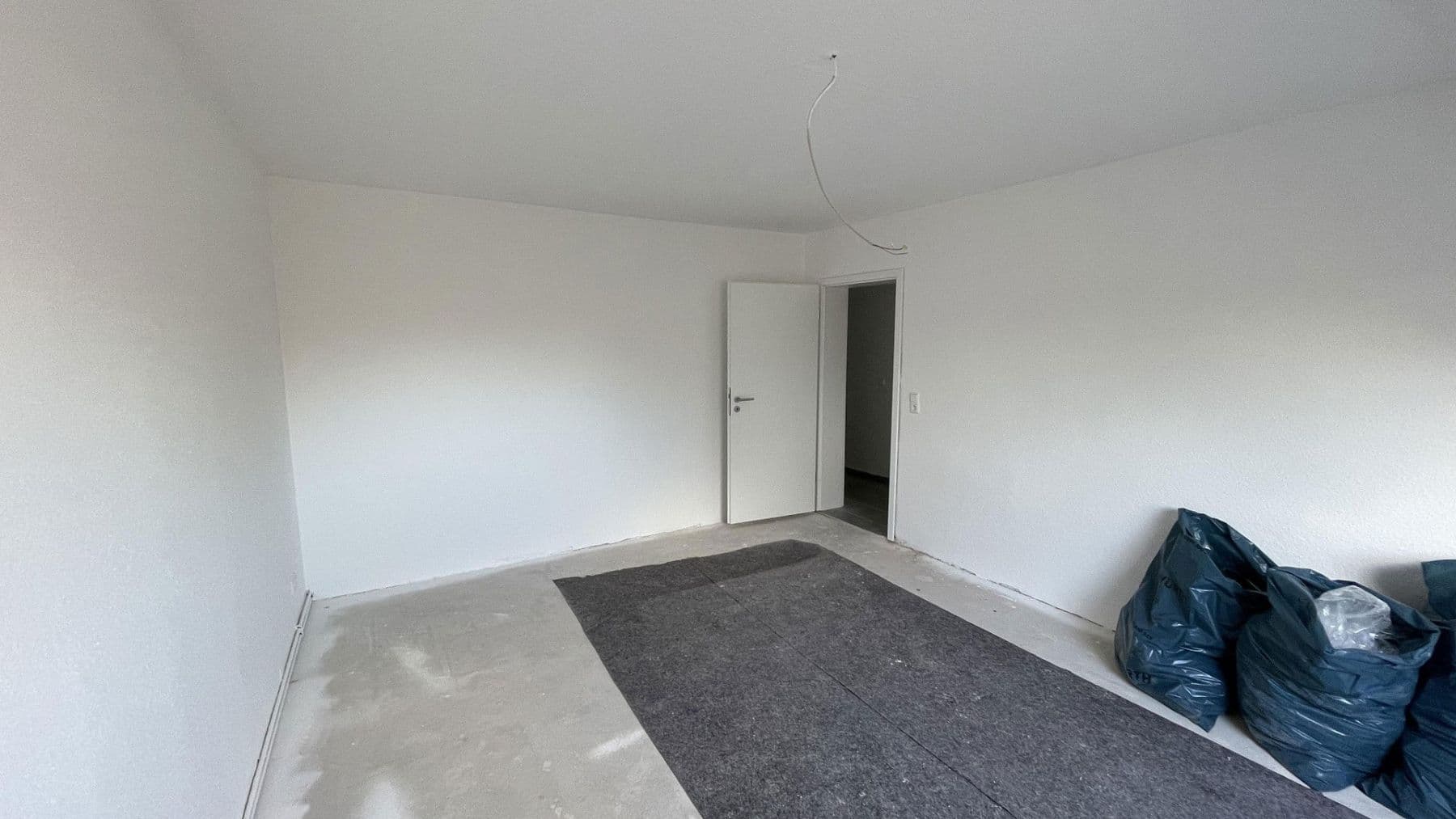 Prenájom bytu 3-izbový 83 m², Dachtmisser Weg 6, Burgdorf, Dolné Sasko Prenájom bytu 3-izbový 83 m², Dachtmisser Weg 6, Burgdorf, Dolné Sasko