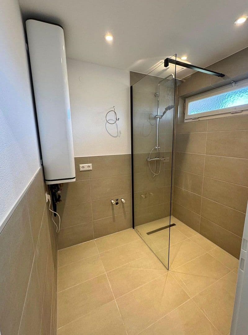 Predaj bytu 3-izbový 75 m², Hohenstaufenstrasse 100, Göppingen, Bádensko-Wurttembersko Predaj bytu 3-izbový 75 m², Hohenstaufenstrasse 100, Göppingen, Bádensko-Wurttembersko