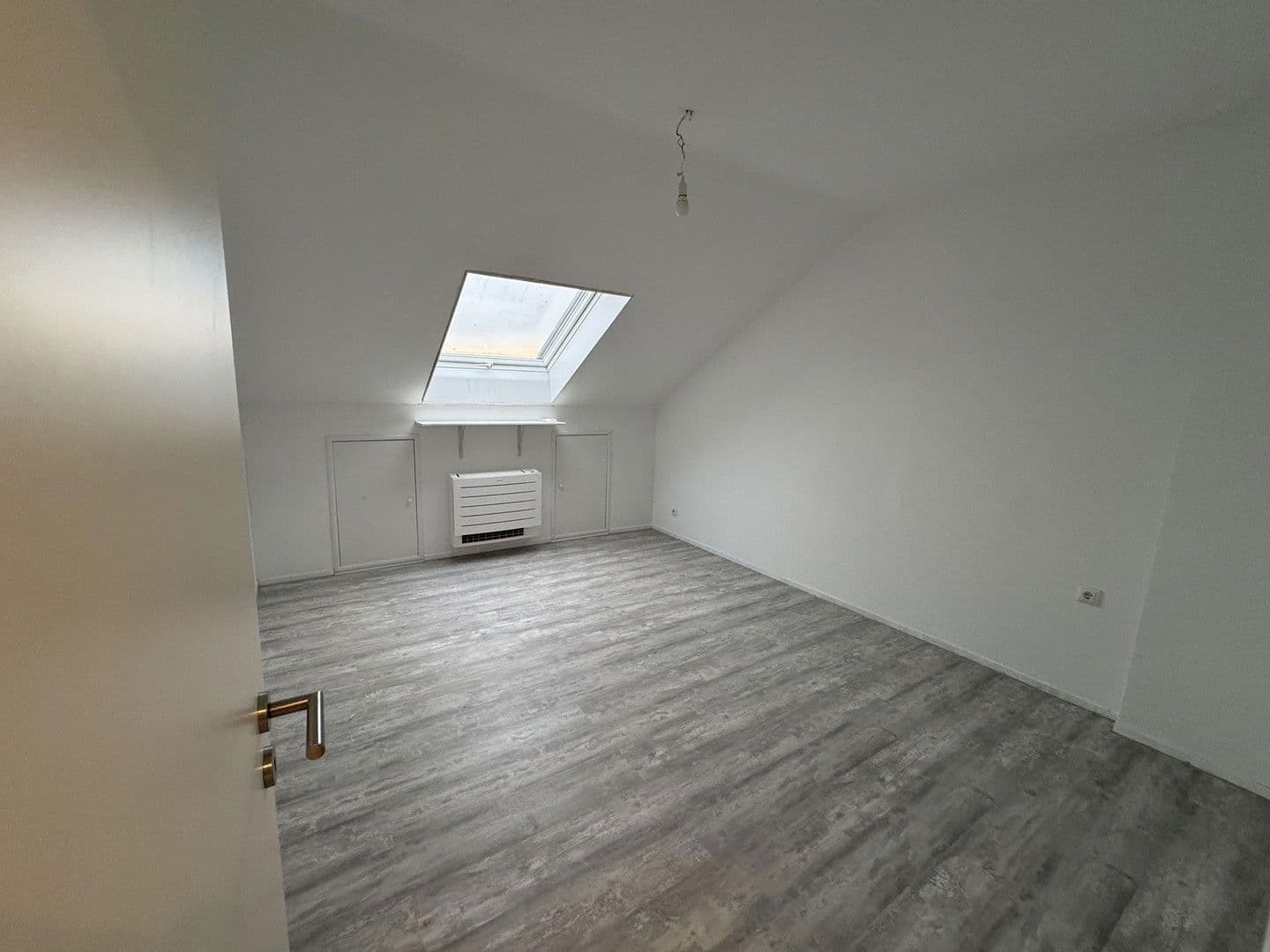 Prenájom bytu 4-izbový 86 m², Gernotstraße 6, Gernsheim, Hesensko Prenájom bytu 4-izbový 86 m², Gernotstraße 6, Gernsheim, Hesensko