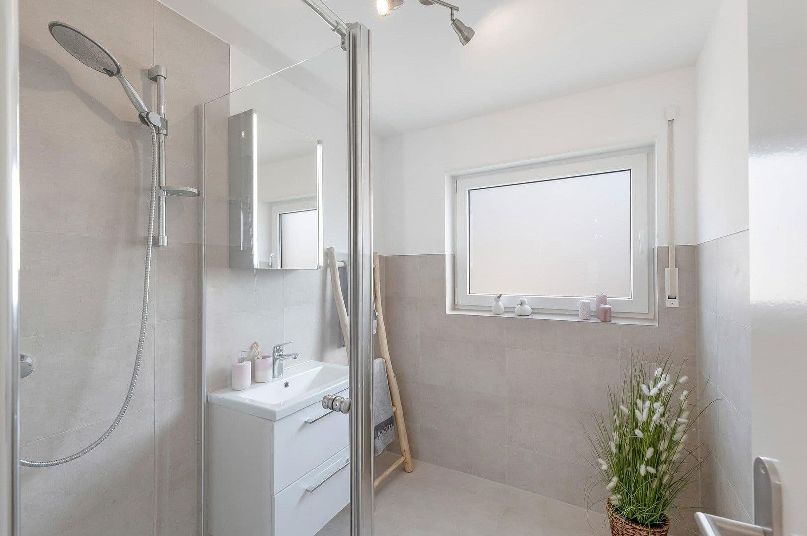 Predaj bytu 3-izbový 75 m², Augustenstrasse 108, Stuttgart, Bádensko-Wurttembersko Predaj bytu 3-izbový 75 m², Augustenstrasse 108, Stuttgart, Bádensko-Wurttembersko