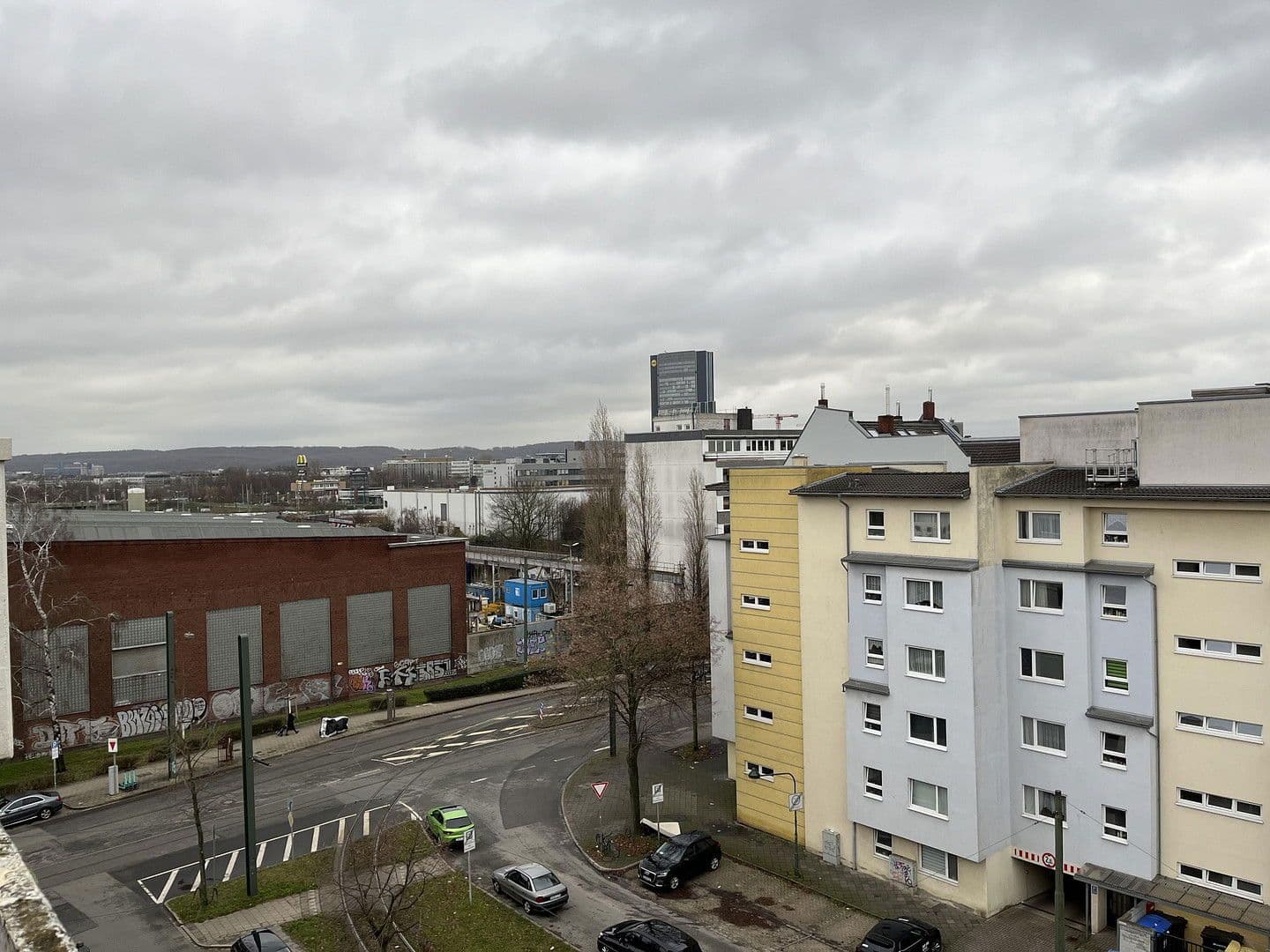 Prenájom bytu 2-izbový 50 m², Merzigerstrasse, Düsseldorf, Severné Porýnie - Westfálsko Prenájom bytu 2-izbový 50 m², Merzigerstrasse, Düsseldorf, Severné Porýnie - Westfálsko