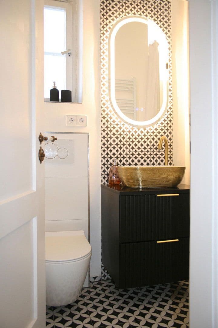 Prenájom bytu 3-izbový 73 m², Karlsbaderstrasse 15, Stuttgart, Bádensko-Wurttembersko Prenájom bytu 3-izbový 73 m², Karlsbaderstrasse 15, Stuttgart, Bádensko-Wurttembersko