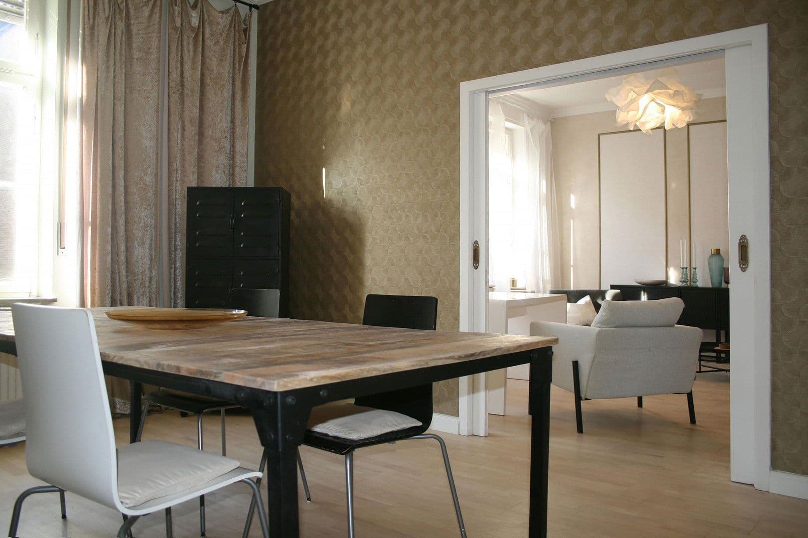 Prenájom bytu 3-izbový 73 m², Karlsbaderstrasse 15, Stuttgart, Bádensko-Wurttembersko Prenájom bytu 3-izbový 73 m², Karlsbaderstrasse 15, Stuttgart, Bádensko-Wurttembersko