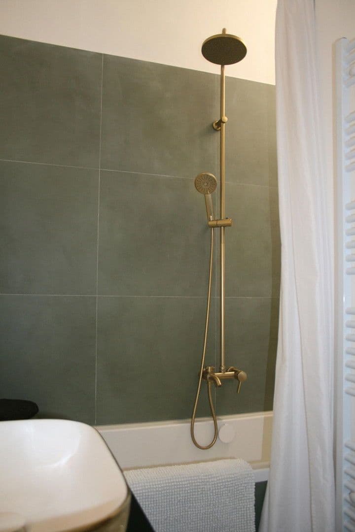 Prenájom bytu 3-izbový 73 m², Karlsbaderstrasse 15, Stuttgart, Bádensko-Wurttembersko Prenájom bytu 3-izbový 73 m², Karlsbaderstrasse 15, Stuttgart, Bádensko-Wurttembersko