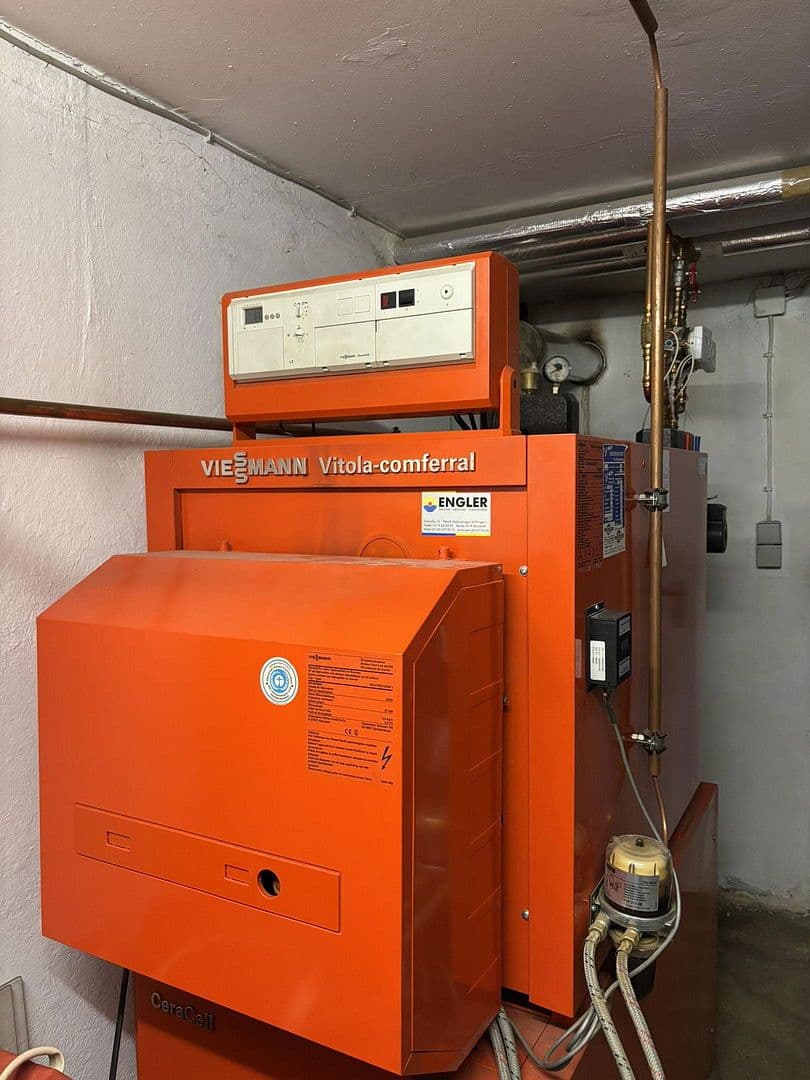 Predaj domu 170 m², pozemek 321 m², Kirchstrasse 1, Reichenbach am Heuberg, Bádensko-Wurttembersko Predaj domu 170 m², pozemek 321 m², Kirchstrasse 1, Reichenbach am Heuberg, Bádensko-Wurttembersko