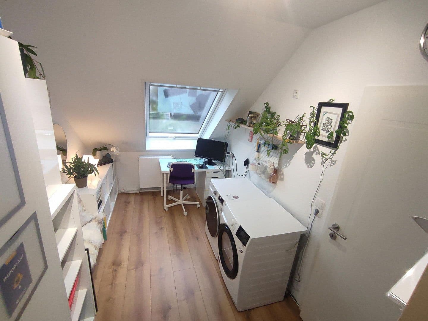 Predaj domu 211 m², pozemek 322 m², Rauenberger Straße, Dielheim, Bádensko-Wurttembersko Predaj domu 211 m², pozemek 322 m², Rauenberger Straße, Dielheim, Bádensko-Wurttembersko