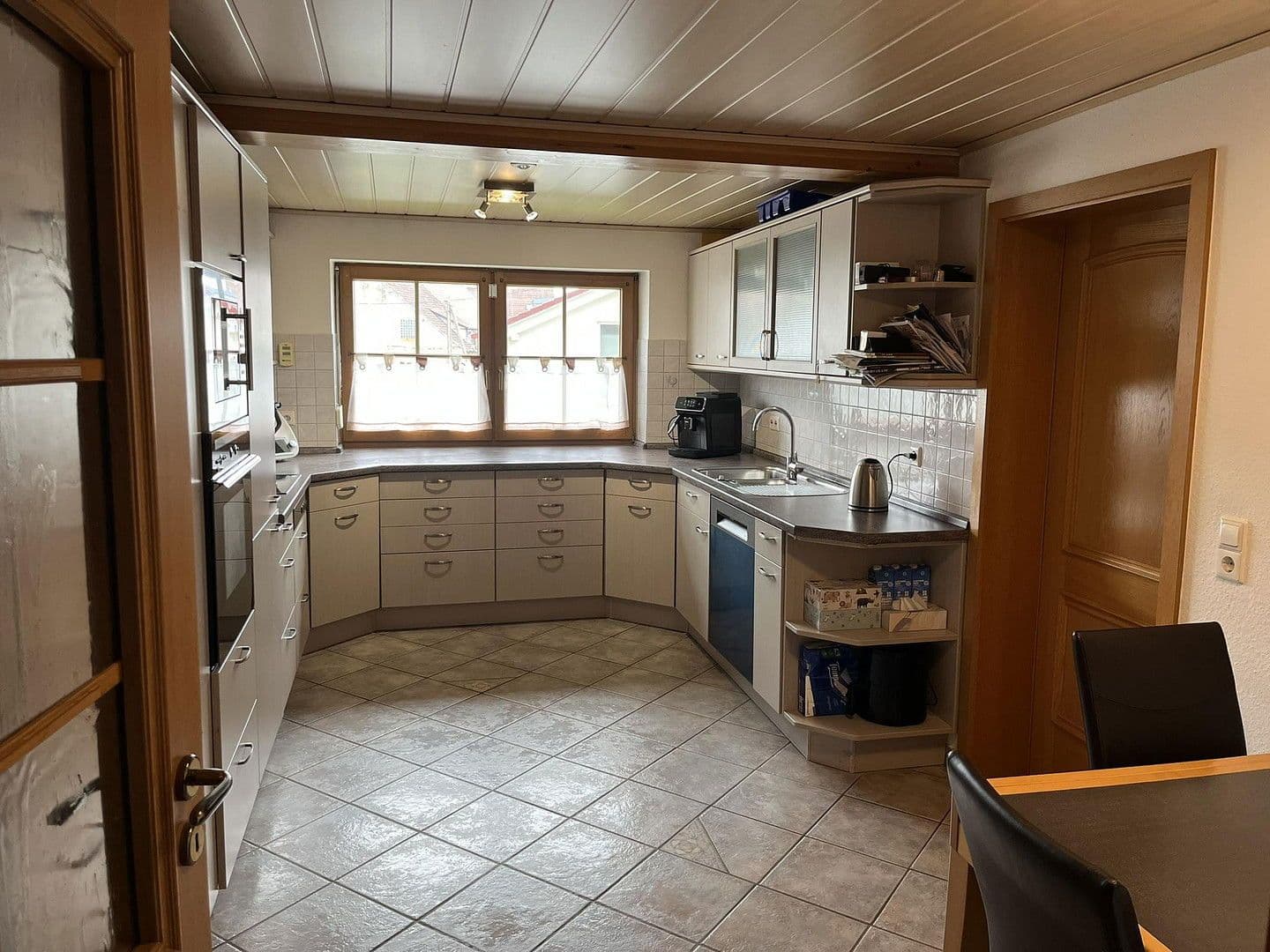 Predaj bytu 5-izbový 170 m², Rottenburg am Neckar, Bádensko-Wurttembersko Predaj bytu 5-izbový 170 m², Rottenburg am Neckar, Bádensko-Wurttembersko