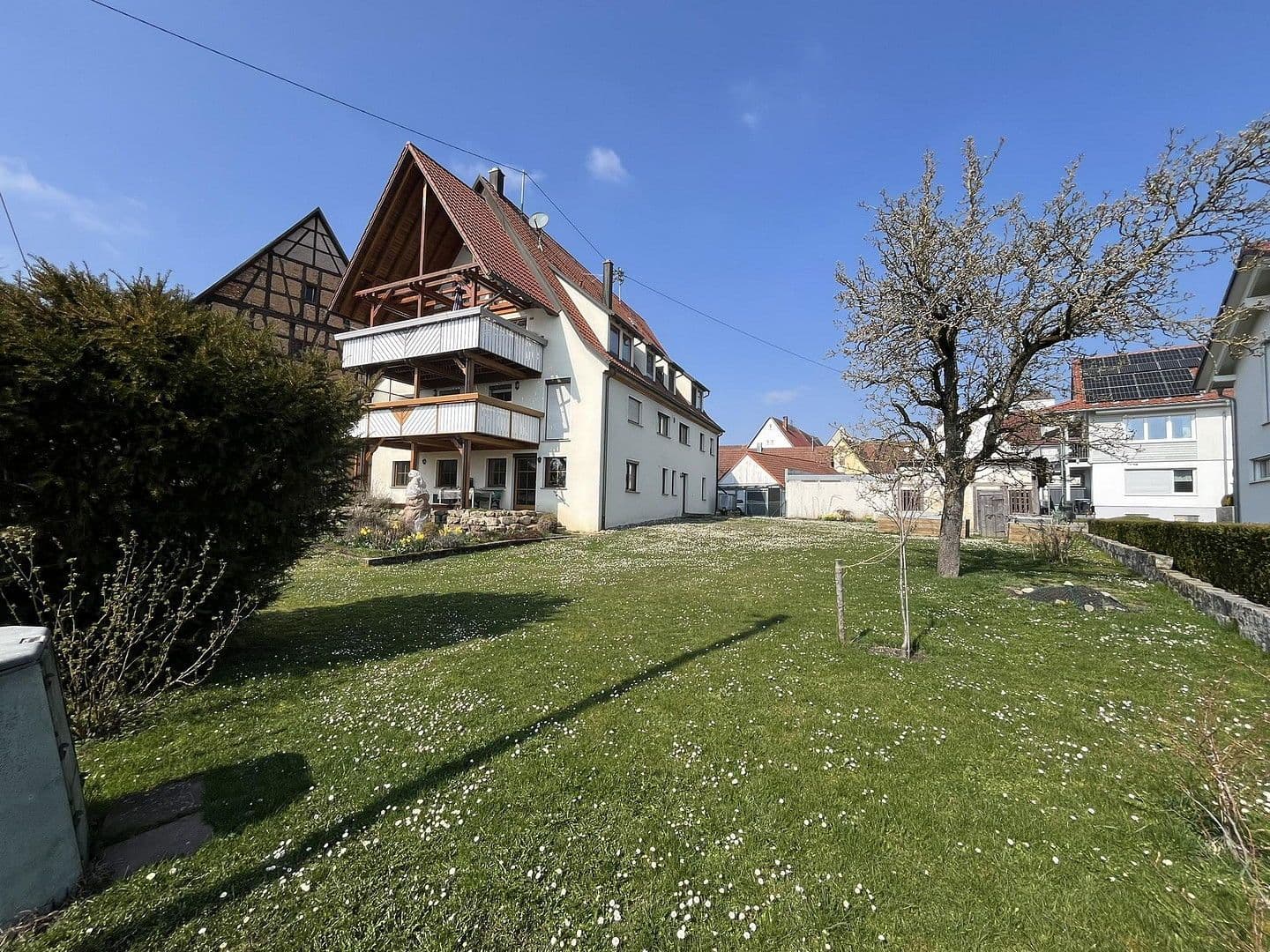 Predaj bytu 5-izbový 170 m², Rottenburg am Neckar, Bádensko-Wurttembersko Predaj bytu 5-izbový 170 m², Rottenburg am Neckar, Bádensko-Wurttembersko