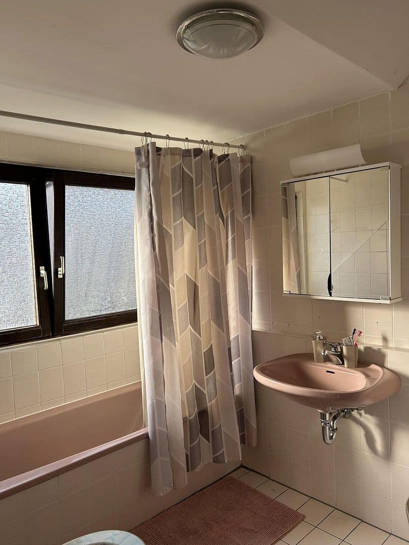 Predaj domu 128 m², pozemek 588 m², Berlin, Berlín Predaj domu 128 m², pozemek 588 m², Berlin, Berlín