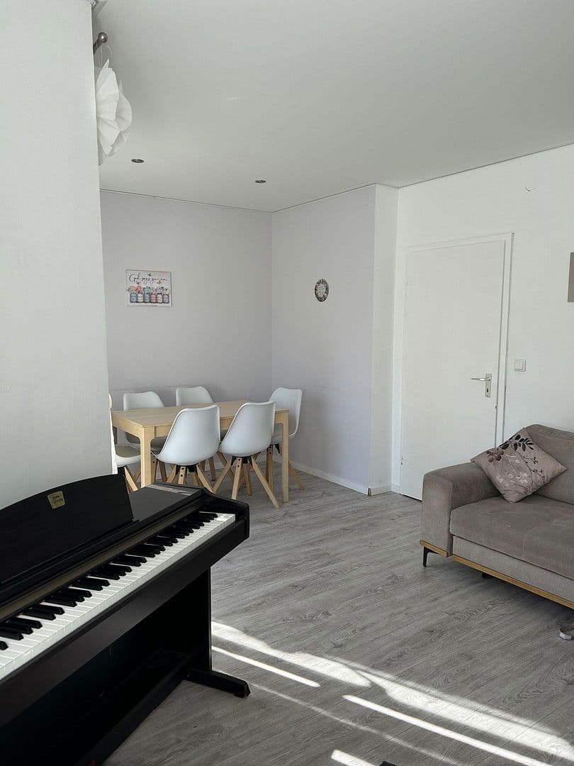 Predaj domu 128 m², pozemek 588 m², Berlin, Berlín Predaj domu 128 m², pozemek 588 m², Berlin, Berlín