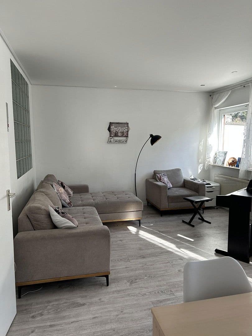 Predaj domu 128 m², pozemek 588 m², Berlin, Berlín Predaj domu 128 m², pozemek 588 m², Berlin, Berlín