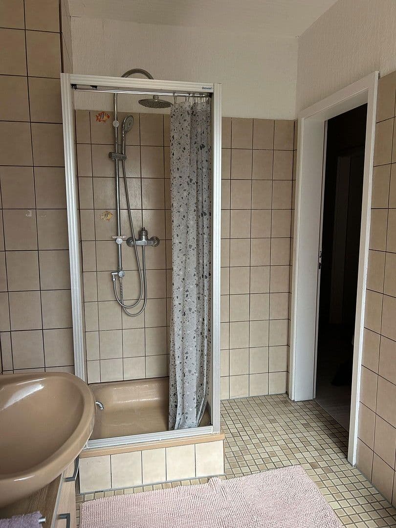 Predaj domu 128 m², pozemek 588 m², Berlin, Berlín Predaj domu 128 m², pozemek 588 m², Berlin, Berlín