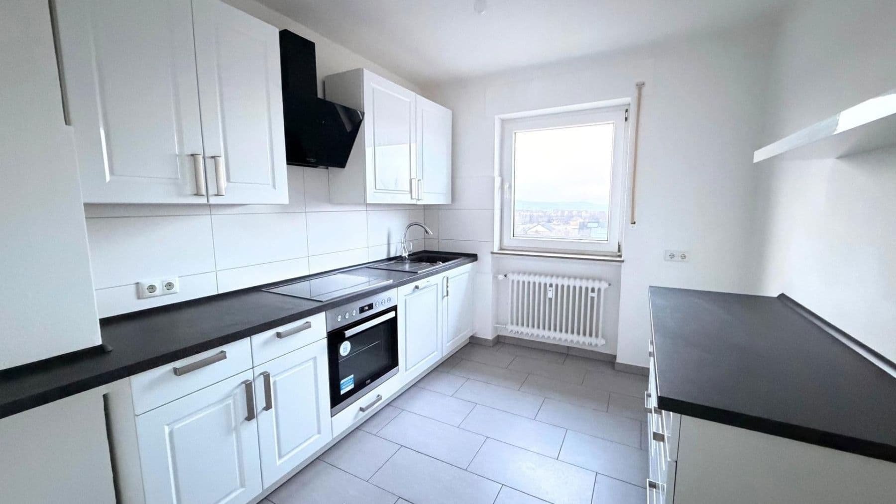 Prenájom bytu 3-izbový 81 m², Neu-Anspach, Hesensko Prenájom bytu 3-izbový 81 m², Neu-Anspach, Hesensko