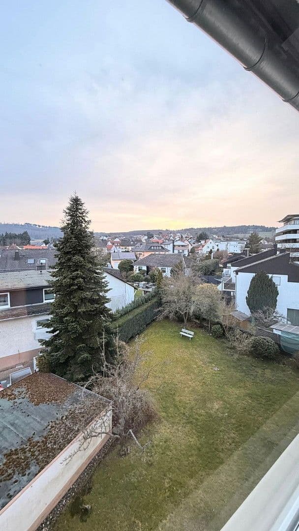 Prenájom bytu 3-izbový 81 m², Neu-Anspach, Hesensko Prenájom bytu 3-izbový 81 m², Neu-Anspach, Hesensko