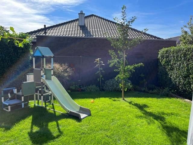 Prenájom domu 145 m², pozemek 290 m², Auf dem Mesch 14 A, Salzbergen, Dolné Sasko Prenájom domu 145 m², pozemek 290 m², Auf dem Mesch 14 A, Salzbergen, Dolné Sasko