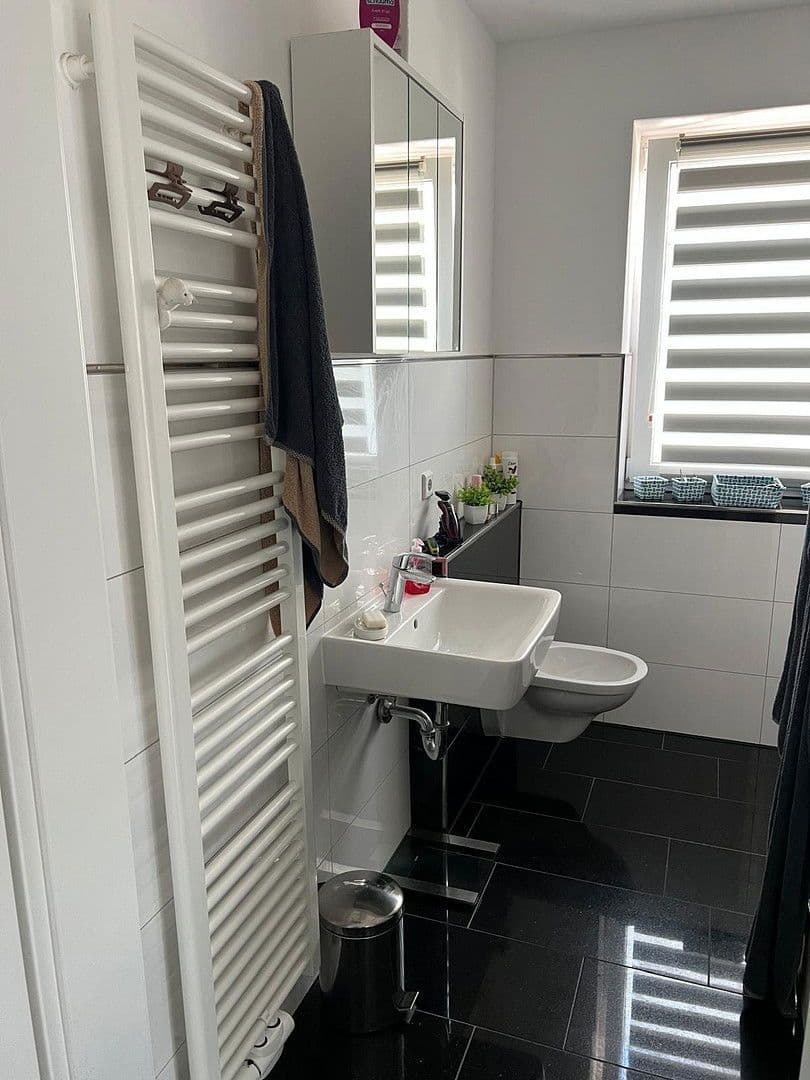 Prenájom domu 145 m², pozemek 290 m², Auf dem Mesch 14 A, Salzbergen, Dolné Sasko Prenájom domu 145 m², pozemek 290 m², Auf dem Mesch 14 A, Salzbergen, Dolné Sasko