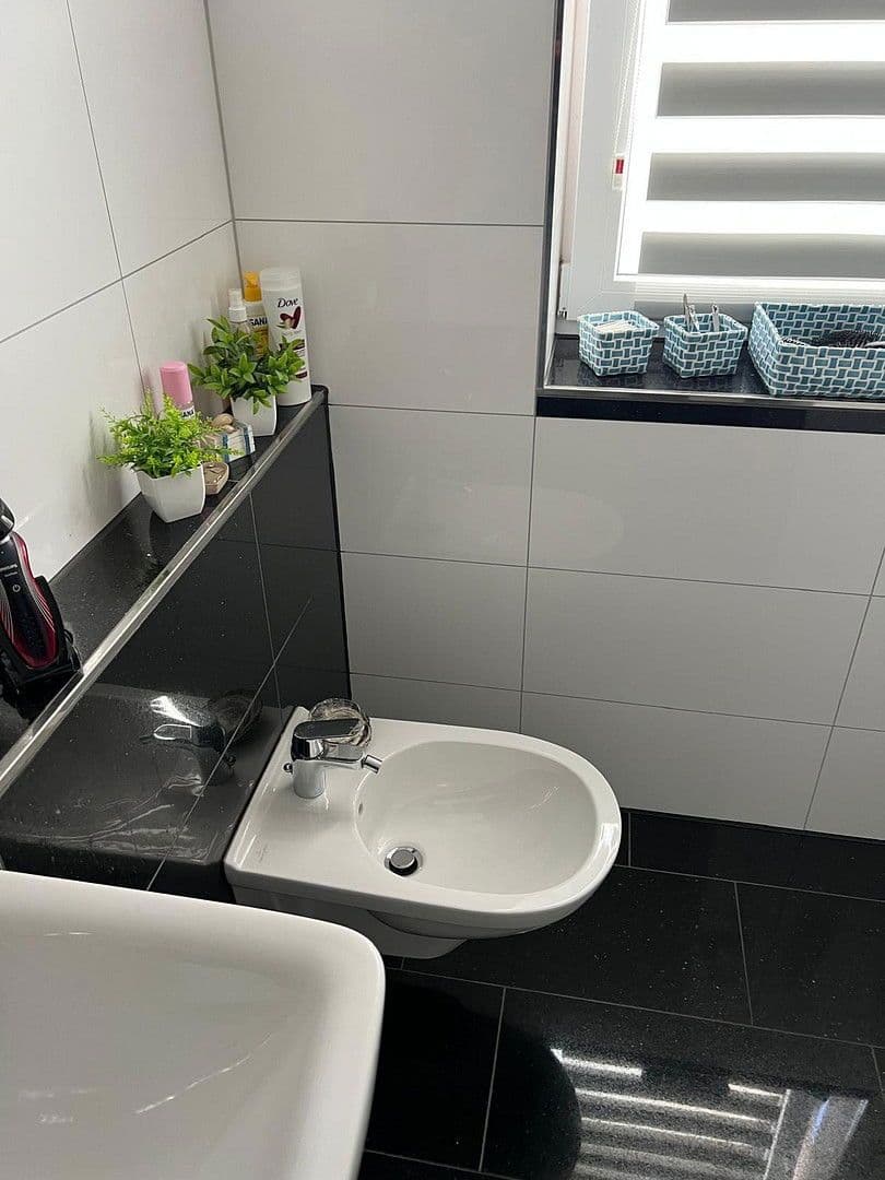 Prenájom domu 145 m², pozemek 290 m², Auf dem Mesch 14 A, Salzbergen, Dolné Sasko Prenájom domu 145 m², pozemek 290 m², Auf dem Mesch 14 A, Salzbergen, Dolné Sasko