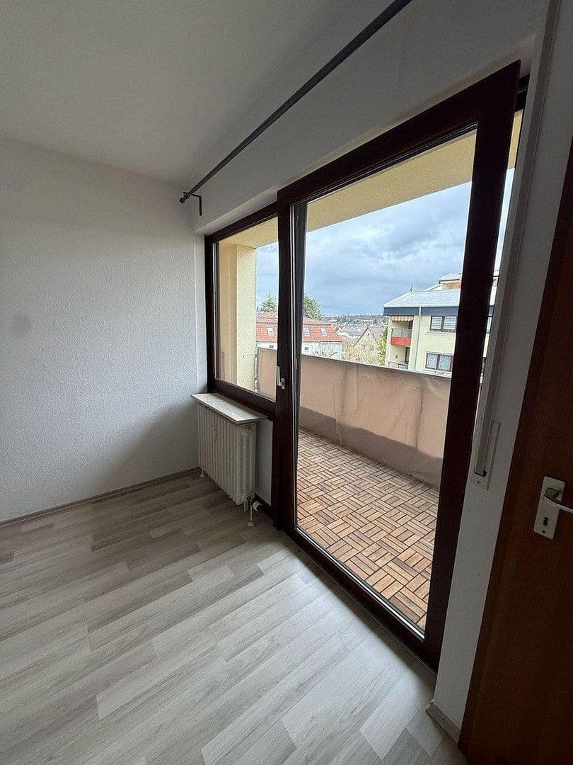 Prenájom bytu 2-izbový 51 m², Dreieichstr., Friedrichsdorf, Hesensko Prenájom bytu 2-izbový 51 m², Dreieichstr., Friedrichsdorf, Hesensko