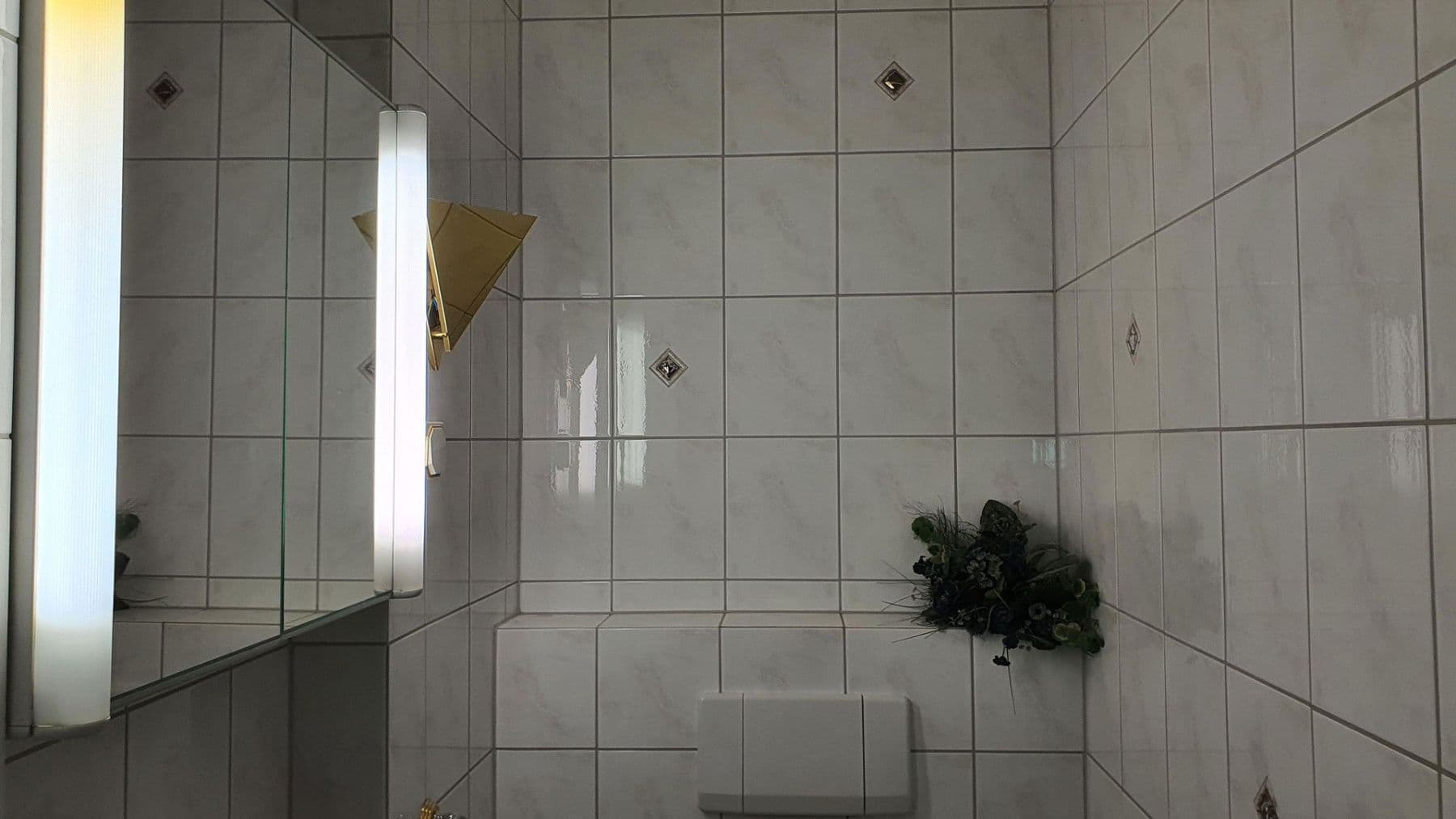 Prenájom bytu 4-izbový 130 m², Duisburg, Severné Porýnie - Westfálsko Prenájom bytu 4-izbový 130 m², Duisburg, Severné Porýnie - Westfálsko