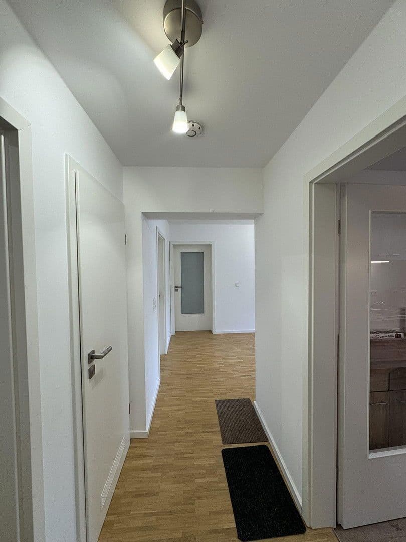 Prenájom bytu 1-izbový 80 m², Heinrich-Wieland-Str 189, München, Bavorsko Prenájom bytu 1-izbový 80 m², Heinrich-Wieland-Str 189, München, Bavorsko