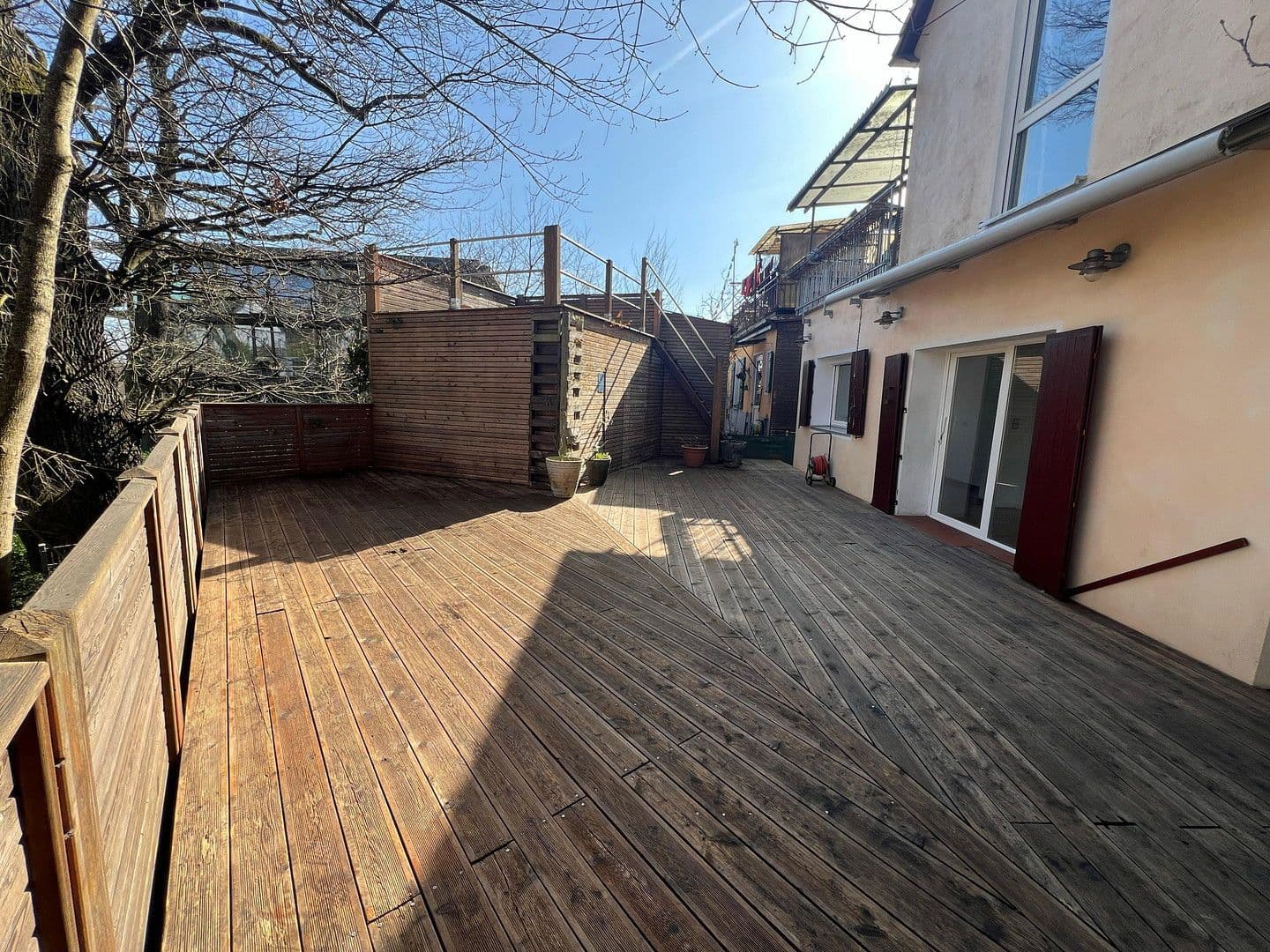 Predaj domu 120 m², pozemek 130 m², Nürnberg, Bavorsko Predaj domu 120 m², pozemek 130 m², Nürnberg, Bavorsko