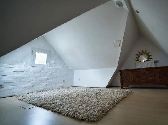 Predaj domu 120 m², pozemek 130 m², Nürnberg, Bavorsko Predaj domu 120 m², pozemek 130 m², Nürnberg, Bavorsko