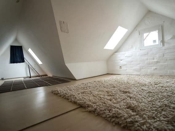 Predaj domu 120 m², pozemek 130 m², Nürnberg, Bavorsko Predaj domu 120 m², pozemek 130 m², Nürnberg, Bavorsko