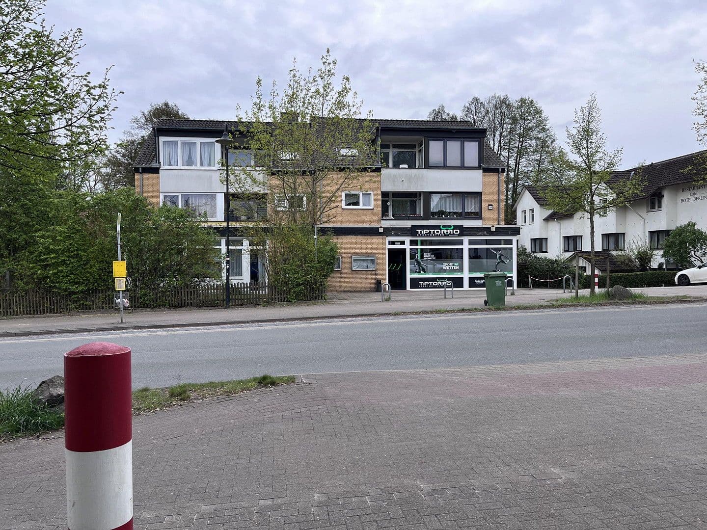 Predaj domu 760 m², pozemek 1.300 m², Düshorner str 5a, Bad Fallingbostel, Dolné Sasko Predaj domu 760 m², pozemek 1.300 m², Düshorner str 5a, Bad Fallingbostel, Dolné Sasko