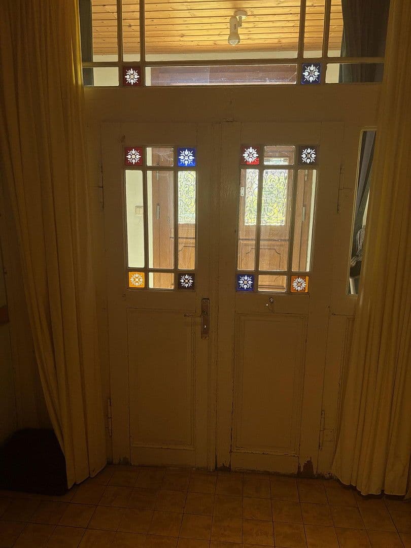 Predaj domu 225 m², pozemek 1.338 m², Kalbach, Hesensko Predaj domu 225 m², pozemek 1.338 m², Kalbach, Hesensko