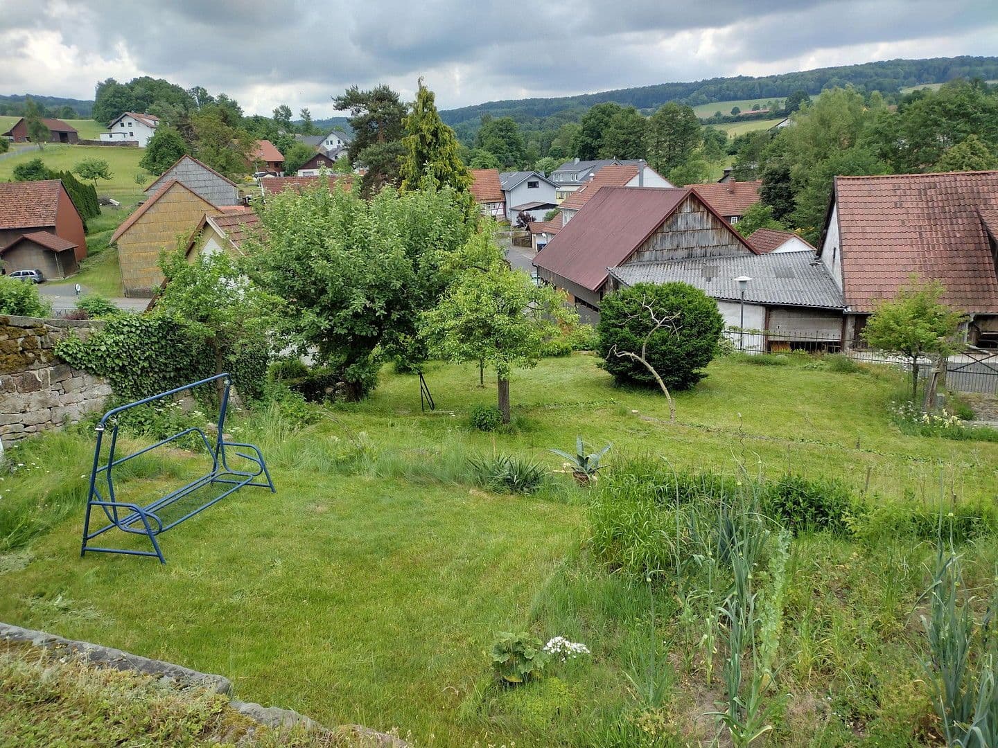 Predaj domu 225 m², pozemek 1.338 m², Kalbach, Hesensko Predaj domu 225 m², pozemek 1.338 m², Kalbach, Hesensko