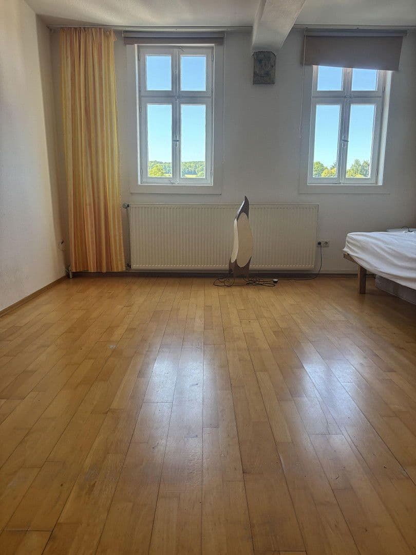 Predaj domu 225 m², pozemek 1.338 m², Kalbach, Hesensko Predaj domu 225 m², pozemek 1.338 m², Kalbach, Hesensko