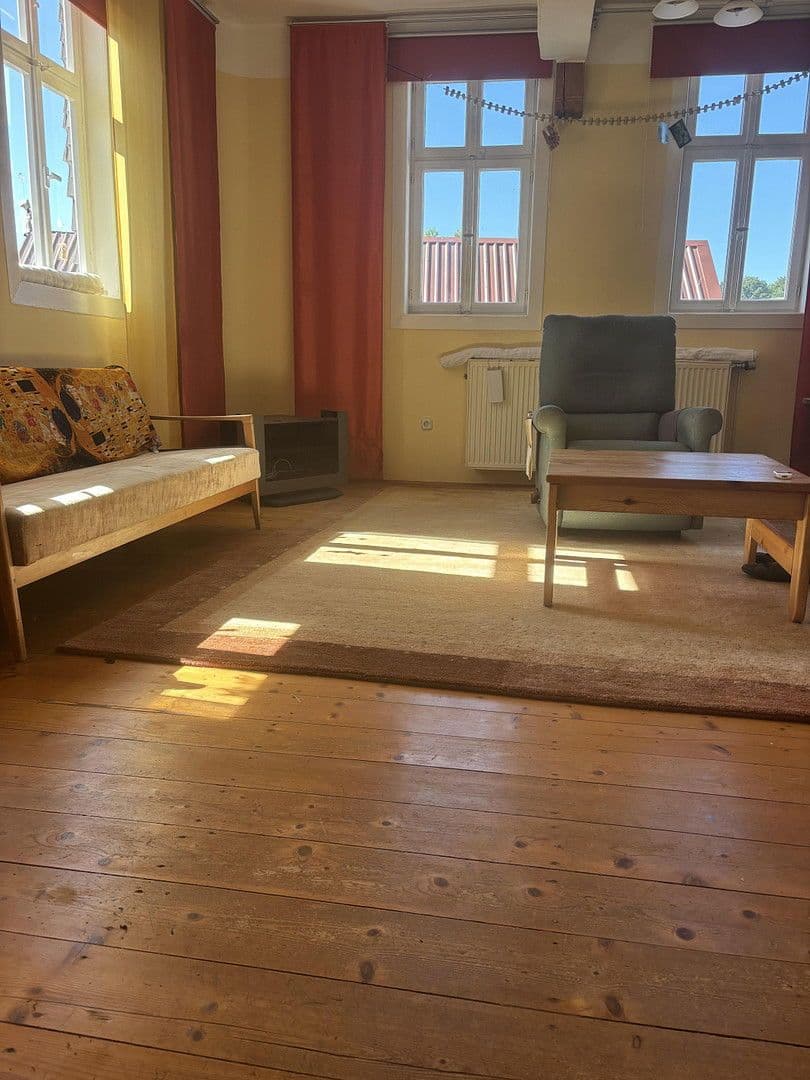 Predaj domu 225 m², pozemek 1.338 m², Kalbach, Hesensko Predaj domu 225 m², pozemek 1.338 m², Kalbach, Hesensko