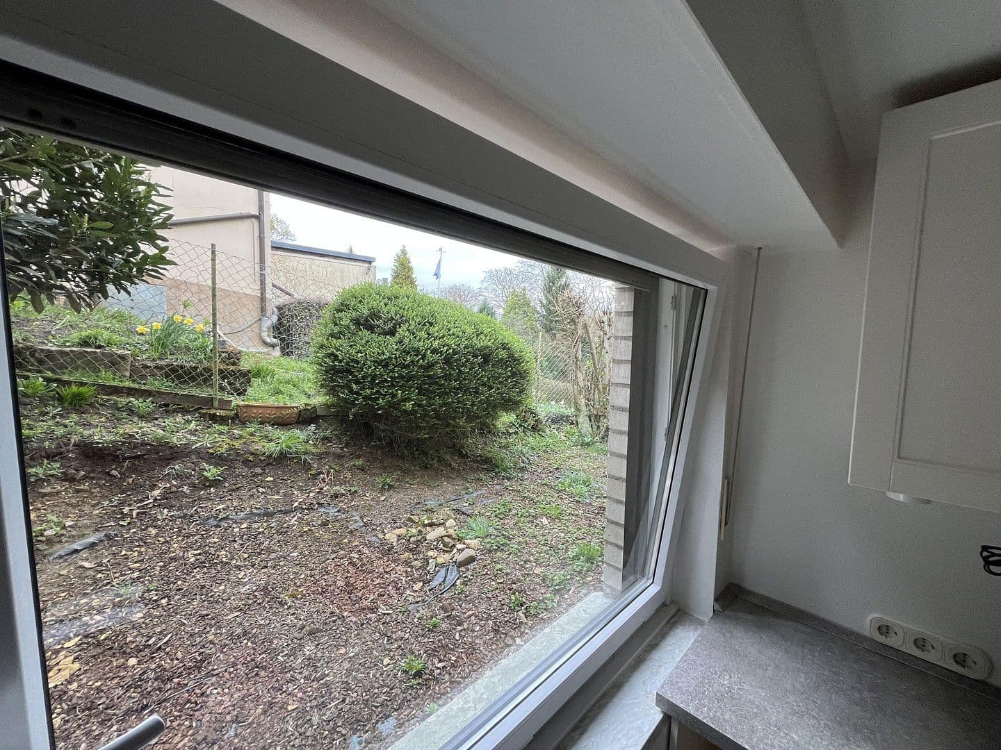 Prenájom bytu 2-izbový 55 m², Solingen, Severné Porýnie - Westfálsko Prenájom bytu 2-izbový 55 m², Solingen, Severné Porýnie - Westfálsko