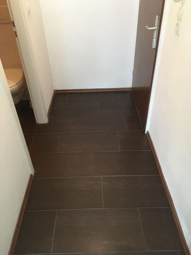 Prenájom bytu 1-izbový 38 m², Fürst-Äbtissinnen Str.4, Bad Breisig, Porýnie-Falcko Prenájom bytu 1-izbový 38 m², Fürst-Äbtissinnen Str.4, Bad Breisig, Porýnie-Falcko