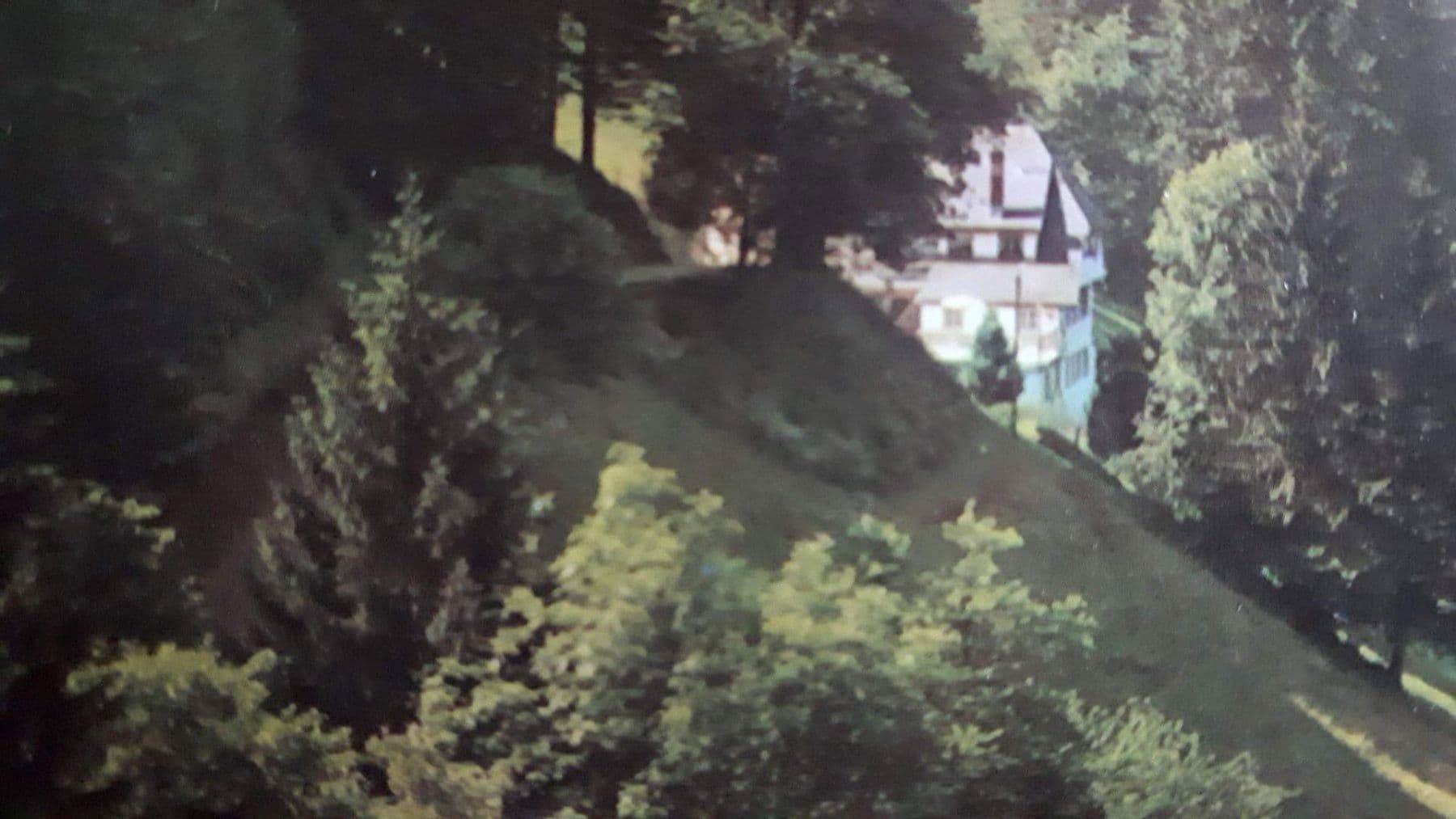 Predaj domu 186 m², pozemek 12.000 m², Gütenbach, Bádensko-Wurttembersko Predaj domu 186 m², pozemek 12.000 m², Gütenbach, Bádensko-Wurttembersko