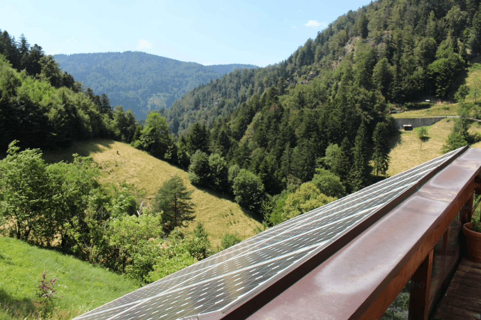 Predaj domu 186 m², pozemek 12.000 m², Gütenbach, Bádensko-Wurttembersko Predaj domu 186 m², pozemek 12.000 m², Gütenbach, Bádensko-Wurttembersko