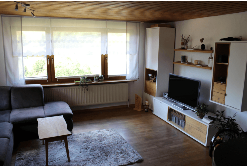 Predaj domu 186 m², pozemek 12.000 m², Gütenbach, Bádensko-Wurttembersko Predaj domu 186 m², pozemek 12.000 m², Gütenbach, Bádensko-Wurttembersko