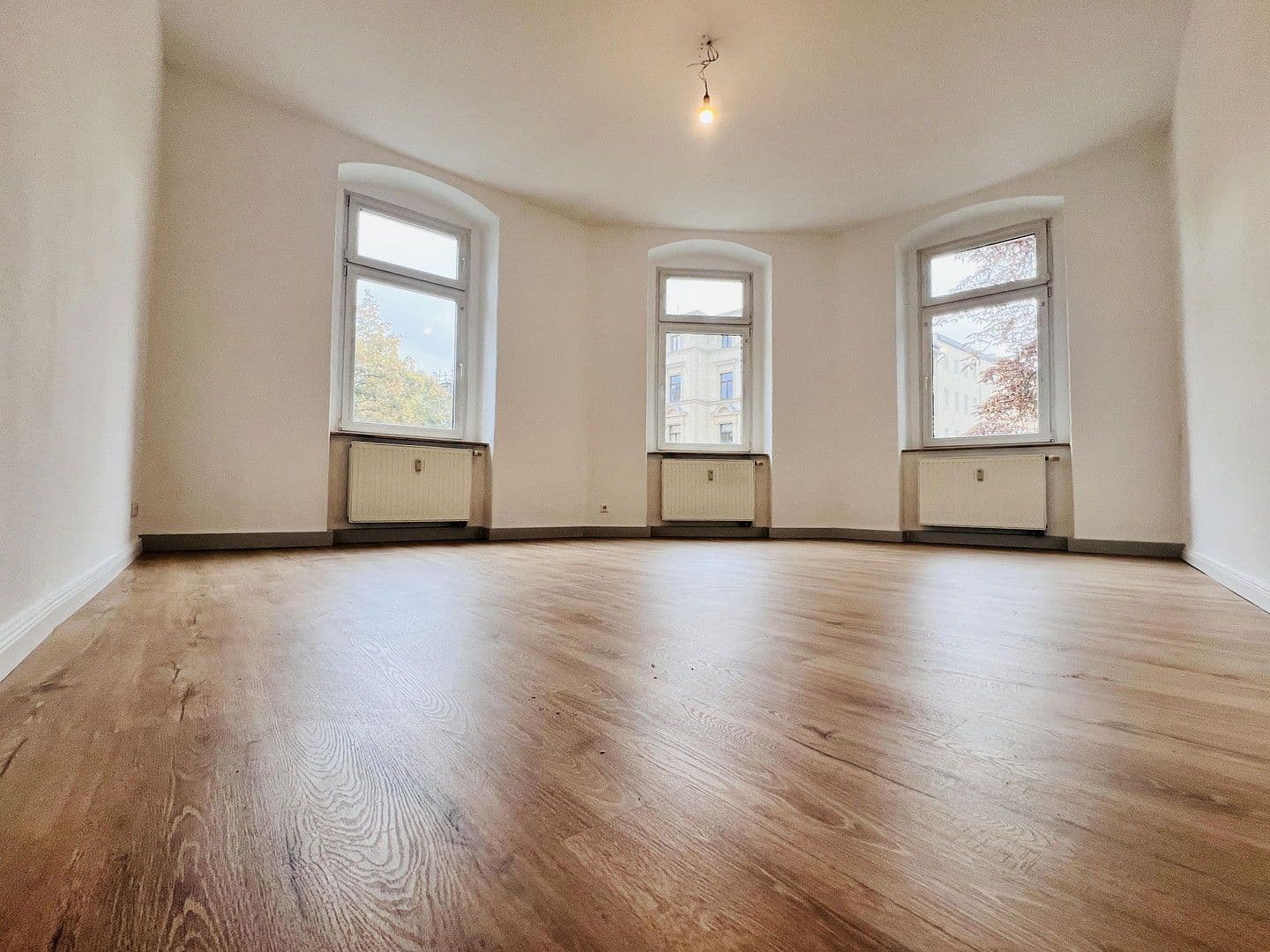 Prenájom bytu 3-izbový 92 m², Zwingerstraße 18, Halle, Sasko-Anhaltsko Prenájom bytu 3-izbový 92 m², Zwingerstraße 18, Halle, Sasko-Anhaltsko