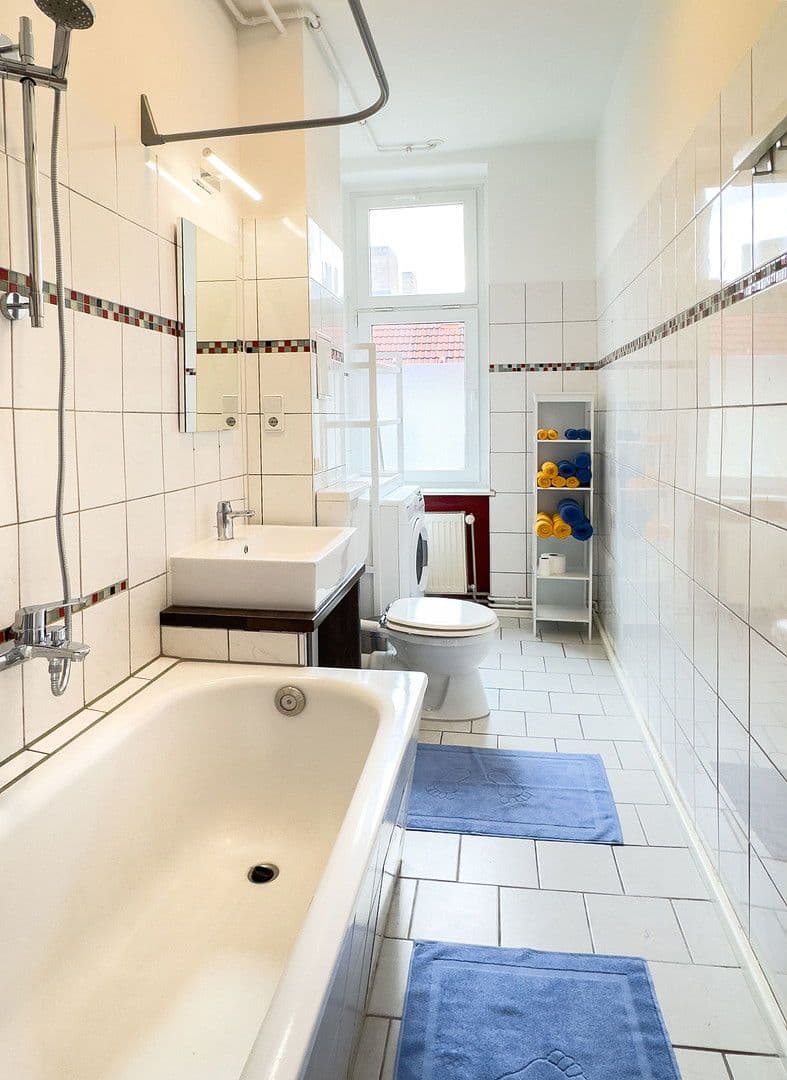 Prenájom bytu 2-izbový 65 m², Berlin, Berlín Prenájom bytu 2-izbový 65 m², Berlin, Berlín