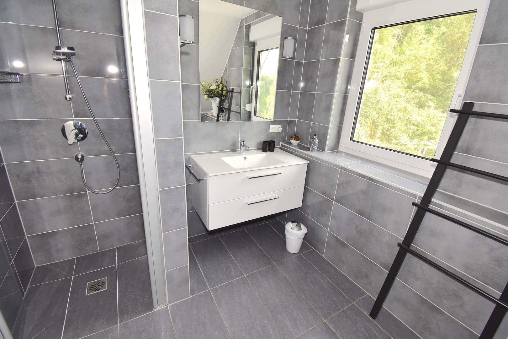 Predaj domu 198 m², pozemek 680 m², Egloffstein, Bavorsko Predaj domu 198 m², pozemek 680 m², Egloffstein, Bavorsko