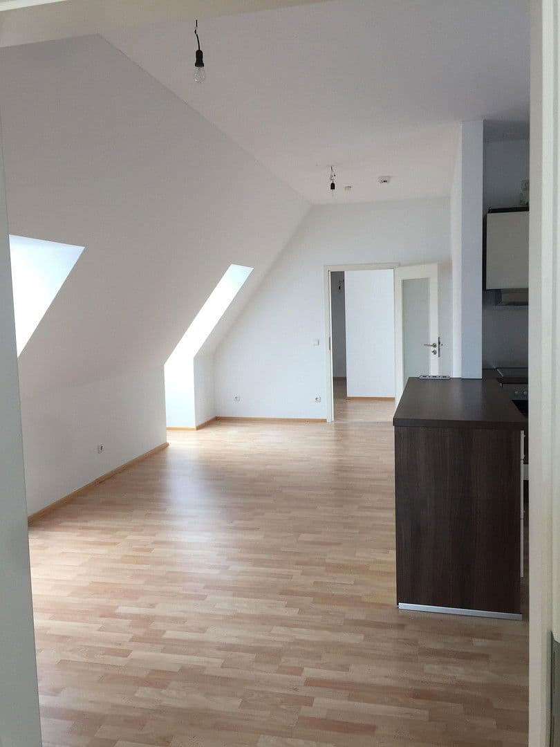 Prenájom bytu 2-izbový 65 m², Bobingen, Bavorsko Prenájom bytu 2-izbový 65 m², Bobingen, Bavorsko