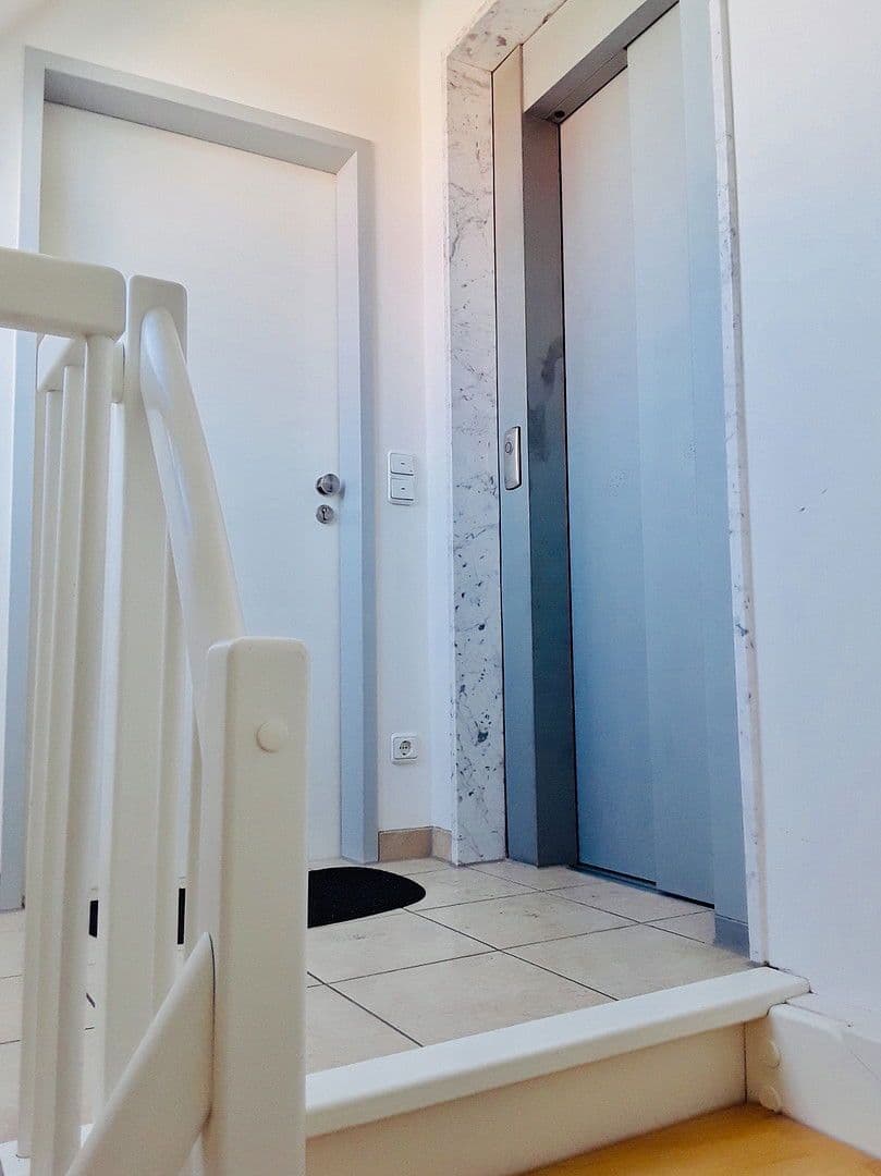 Prenájom bytu 2-izbový 65 m², Bobingen, Bavorsko Prenájom bytu 2-izbový 65 m², Bobingen, Bavorsko