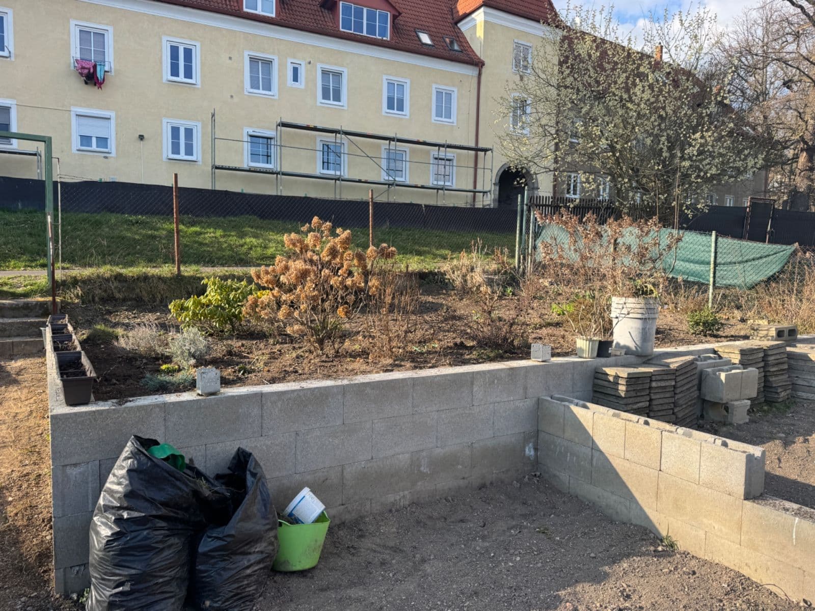 Predaj pozemku 245 m², Litvínov, Ústecký kraj Predaj pozemku 245 m², Litvínov, Ústecký kraj