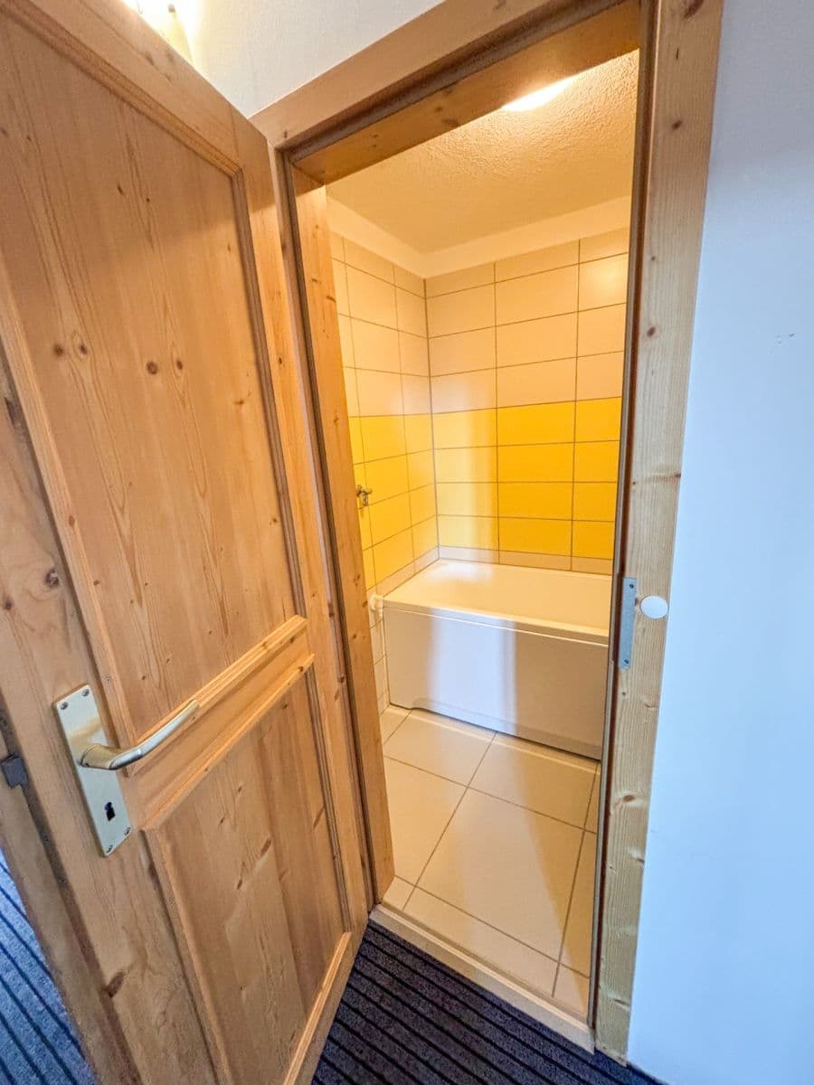 Prenájom bytu 2-izbový 51 m², Nemocniční, Aš, Karlovarský kraj Prenájom bytu 2-izbový 51 m², Nemocniční, Aš, Karlovarský kraj